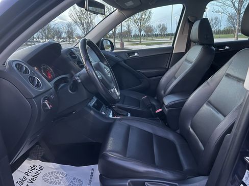 Used 2016 Volkswagen Tiguan S image 17