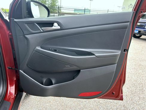 Used 2019 Hyundai Tucson Night FWD image 15