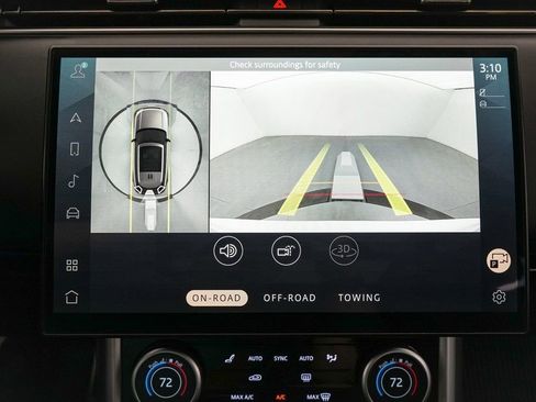 Used 2023 Land Rover Range Rover SE image 25