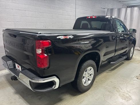 Used 2020 Chevrolet Silverado 1500 W/T w/ WT Value Package AWD/4WD image 2