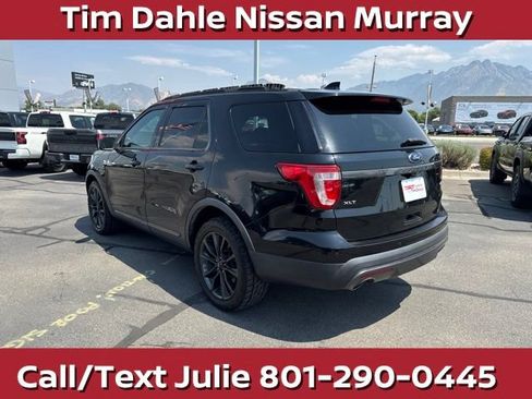 Used 2017 Ford Explorer XLT w/ Equipment Group 202A AWD/4WD image 6