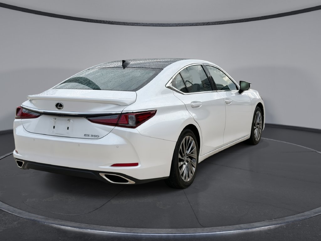 Certified 2024 Lexus ES 350 Ultra Luxury w/ Accessory Package (Z2) FWD image 11