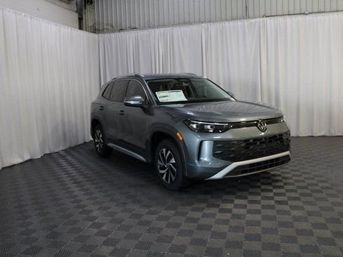 New 2025 Volkswagen Tiguan S image 28