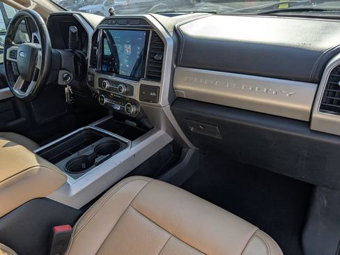 Used 2022 Ford F350 Lariat w/ Lariat Value Package AWD/4WD image 34