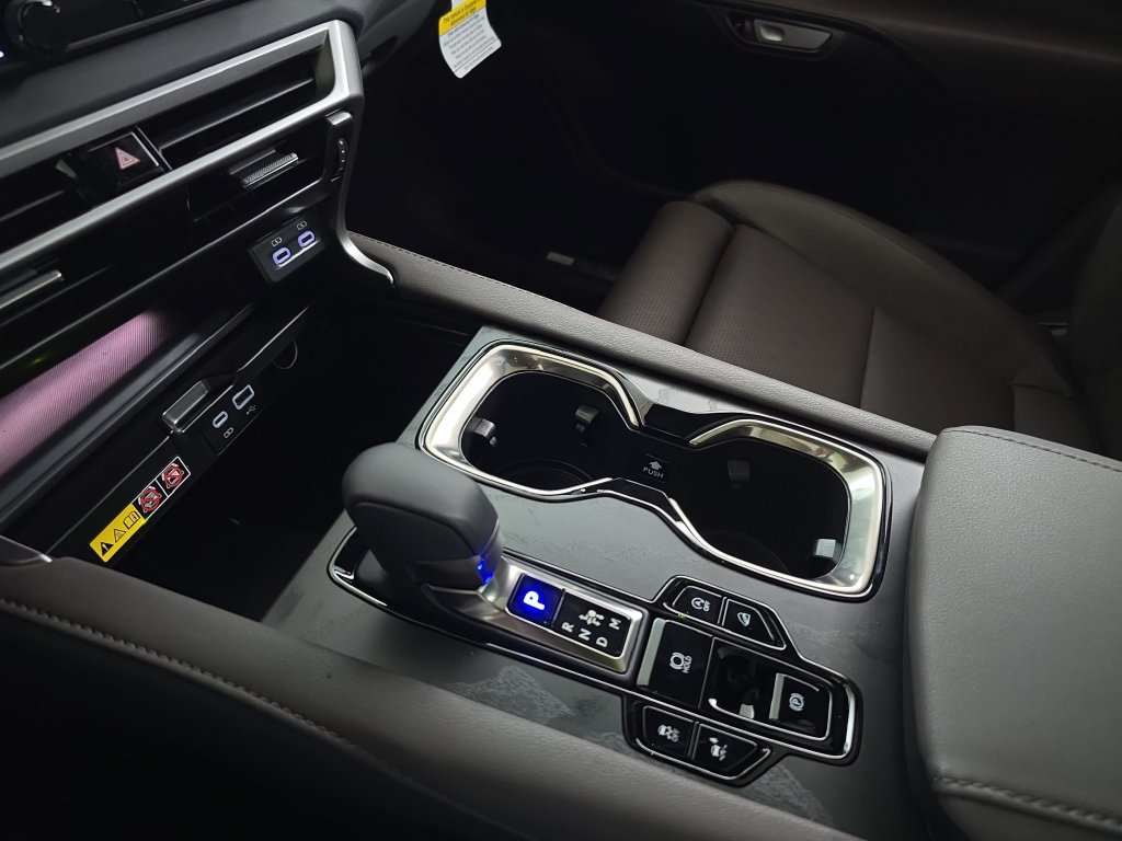 New 2026 Lexus RX 350 AWD image 24