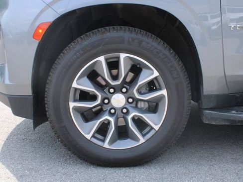 Used 2021 Chevrolet Tahoe LS AWD/4WD image 36
