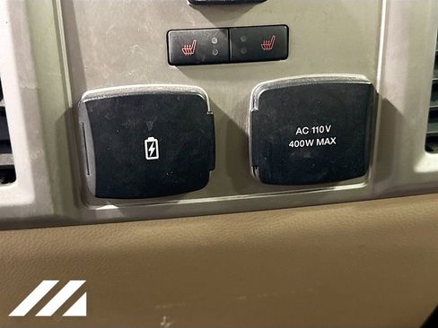 Used 2018 Ford F150 Lariat w/ Equipment Group 502A Luxury AWD/4WD image 27