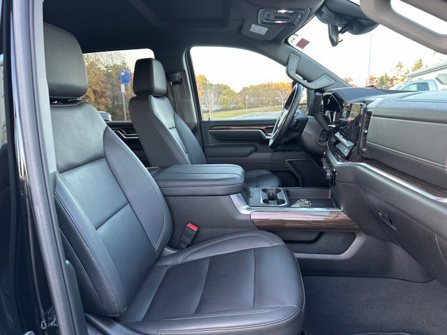 Used 2025 Chevrolet Silverado 2500 LT AWD/4WD image 12