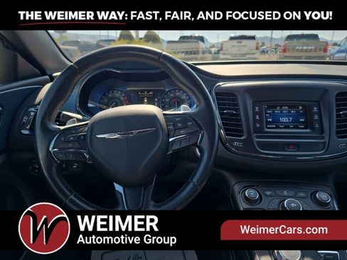 Used 2015 Chrysler 200 S FWD image 10