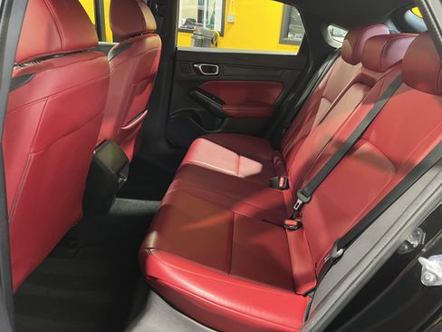 Used 2023 Acura Integra A-Spec image 18