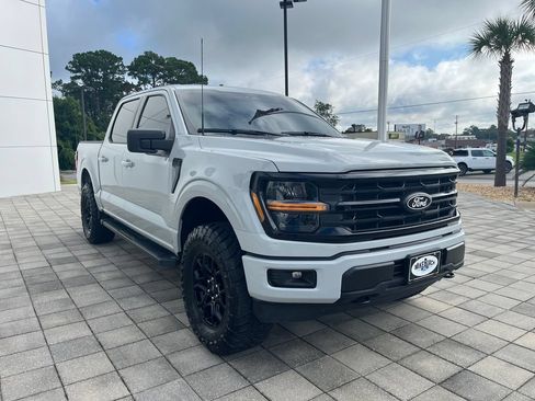 Used 2026 Ford F150 XLT w/ XLT Black Appearance Package AWD/4WD image 8