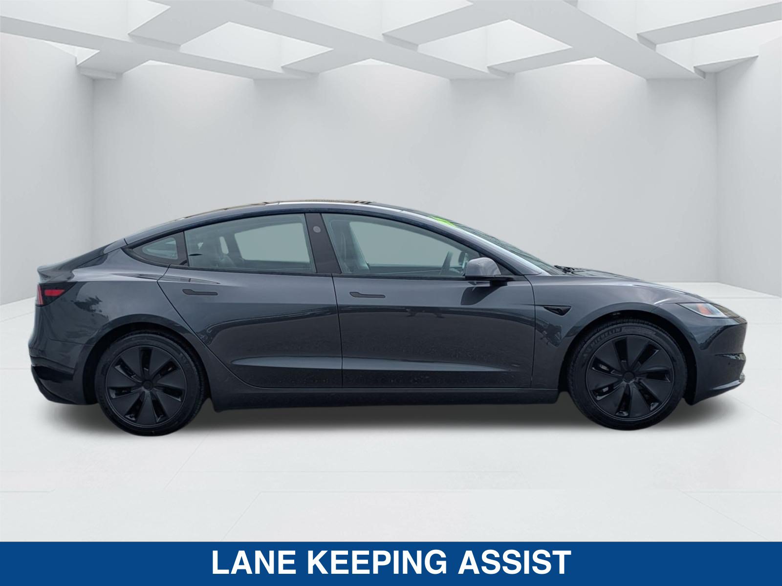 Used 2025 Tesla Model 3 Long Range RWD image 4