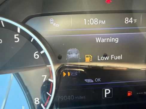 Used 2016 Nissan Murano SL w/ SL Technology Package FWD image 17