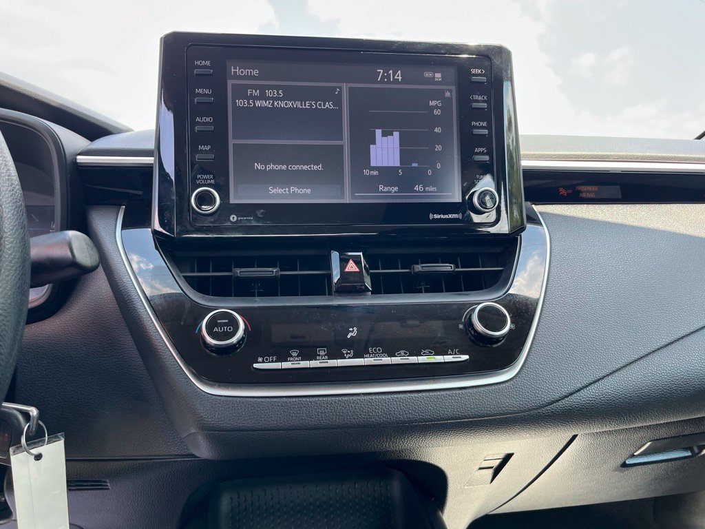 Used 2022 Toyota Corolla LE FWD image 20