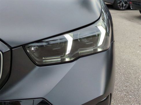 New 2026 BMW 540i xDrive w/ M Sport Package image 9