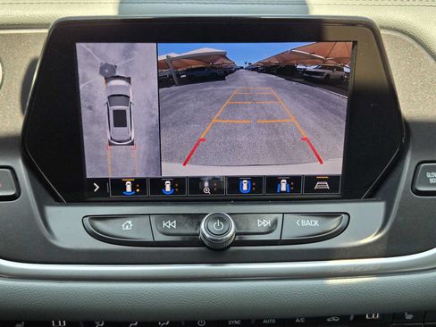 Certified 2020 Chevrolet Blazer LT w/ Sound & Technology Package FWD image 17