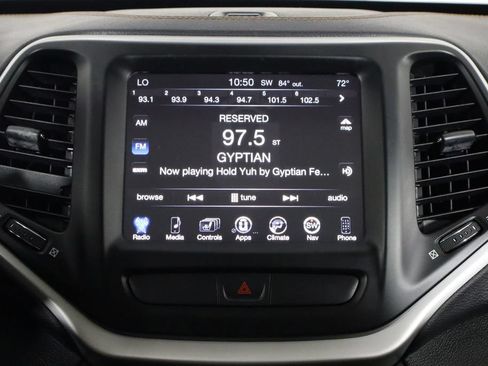 Used 2017 Jeep Cherokee Limited w/ Trailer Tow Group AWD/4WD image 28