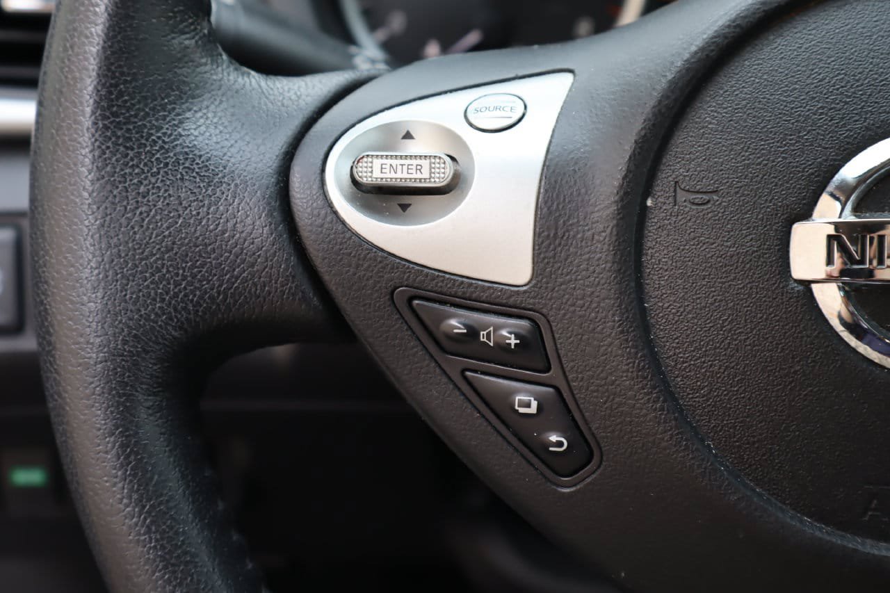 Used 2019 Nissan Sentra SV FWD image 12