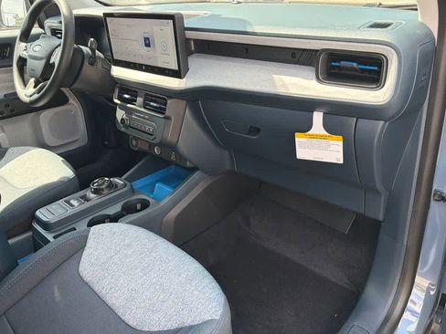 New 2026 Ford Maverick XLT FWD image 13