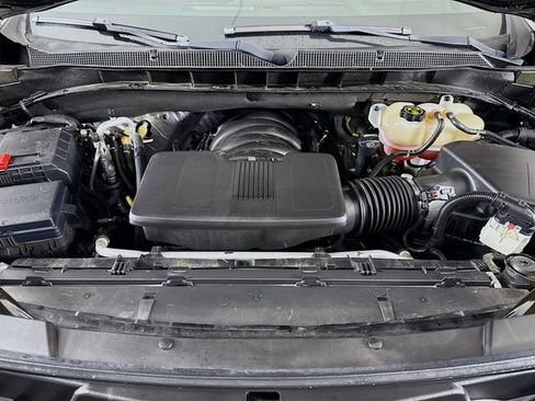 Used 2023 Chevrolet Suburban High Country w/ LPO, Illumination Package image 37