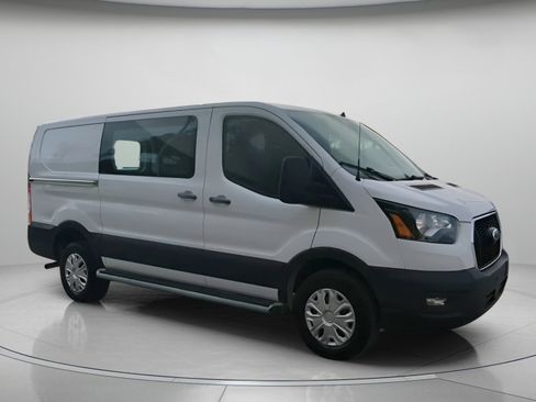 Certified 2024 Ford Transit 250 Low Roof w/ Exterior Upgrade Package image 35