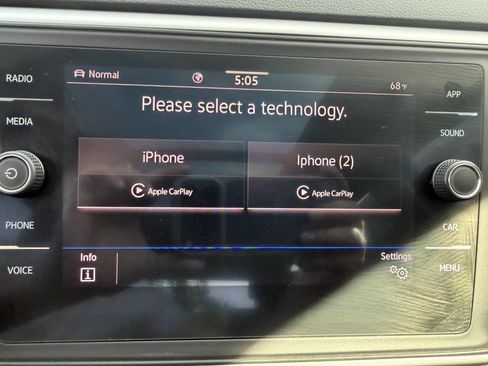 Used 2021 Volkswagen Atlas SE w/ Panoramic Sunroof Package AWD/4WD image 18