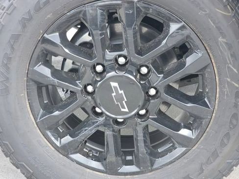 New 2026 Chevrolet Silverado 2500 LT w/ Trail Boss Package image 10