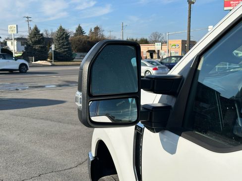 Used 2018 Ford F250 XLT w/ XLT Value Package image 23