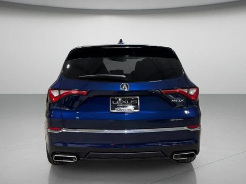 Used 2024 Acura MDX SH-AWD w/ Technology Package image 4