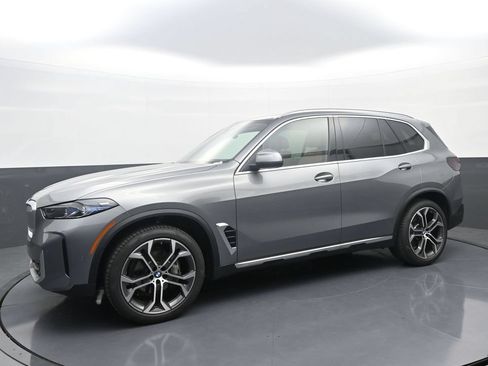 New 2026 BMW X5 xDrive40i AWD/4WD image 4