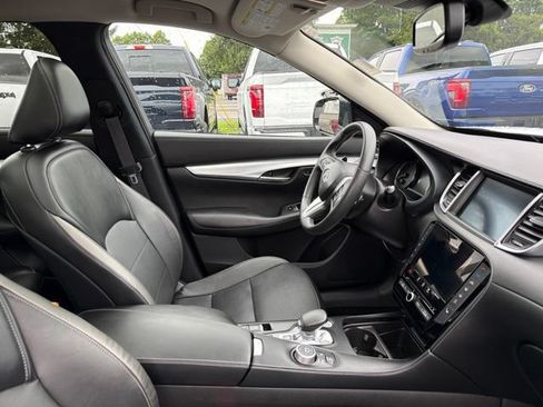 Used 2021 INFINITI QX50 Essential w/ Convenience Package AWD/4WD image 34