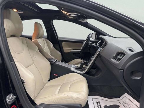 Used 2015 Volvo S60 T5 Premier Plus image 22