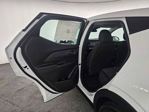 New 2027 Chevrolet Bolt LT w/ Comfort Package FWD image 14