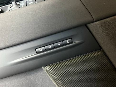 Used 2026 Land Rover Range Rover Evoque Dynamic SE AWD/4WD image 27