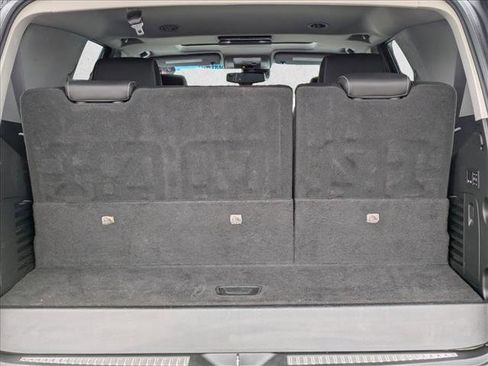 Used 2017 Chevrolet Tahoe Premier AWD/4WD image 6