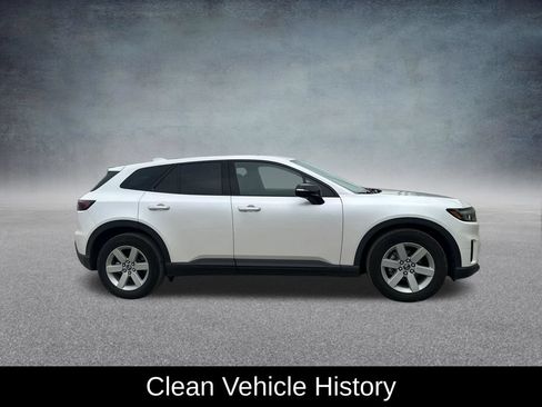 Used 2024 Honda Prologue EX image 3