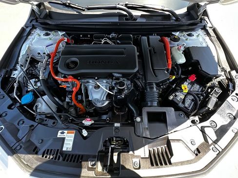 Used 2023 Honda Accord Sport image 15