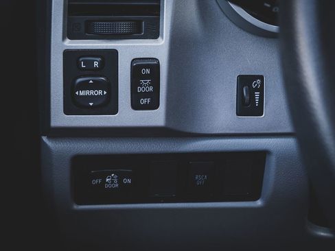 Used 2007 Toyota Tundra 4x4 Regular Cab image 4