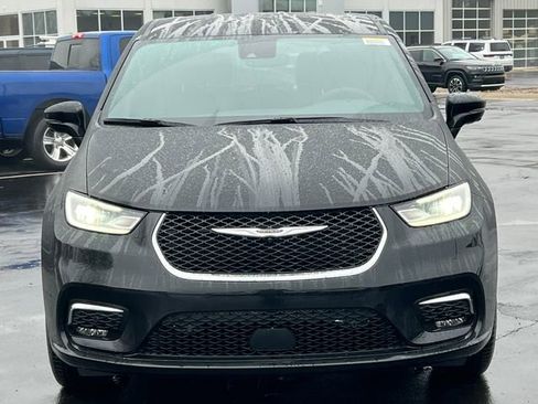 New 2026 Chrysler Pacifica Select image 45