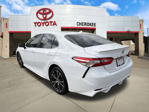 Used 2020 Toyota Camry SE w/ Audio Package image 7