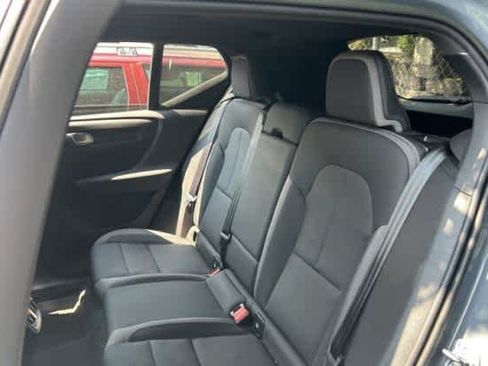 Used 2023 Volvo XC40 Recharge Plus w/ Protection Package Premier AWD/4WD image 4