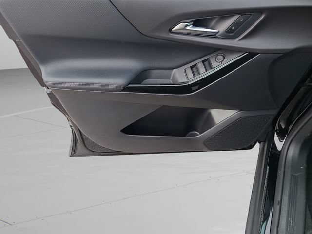 New 2027 Chevrolet Equinox LT FWD image 17