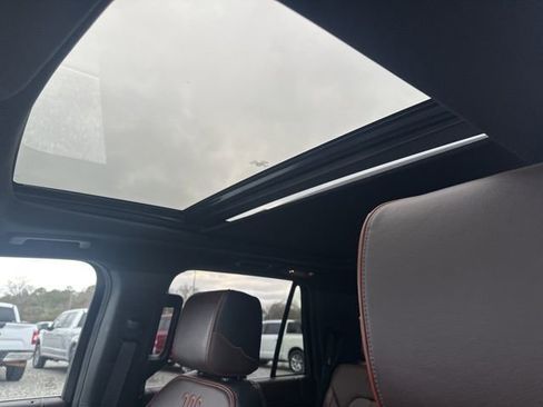 Used 2020 Ford Expedition Max King Ranch image 18