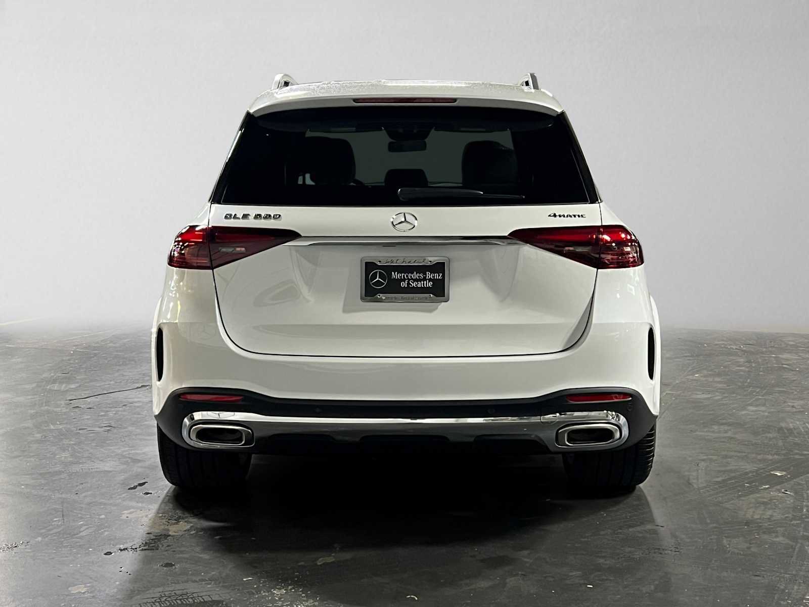 Used 2026 Mercedes-Benz GLE 580 4MATIC image 4