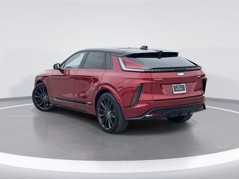 New 2026 Cadillac Lyriq V image 5