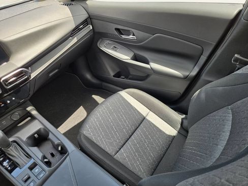 Used 2026 Nissan Sentra SV w/ Floor Mat Package FWD image 13