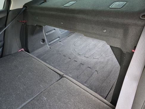 Used 2018 Chevrolet Cruze LT image 20