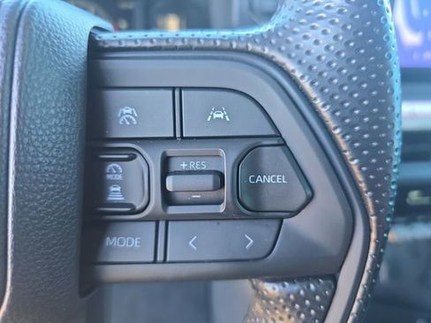 Used 2025 Toyota Tacoma SR5 image 16