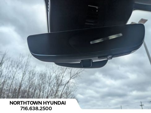 Used 2025 Chevrolet Traverse Z71 w/ Enhanced Driving Package image 27