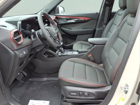 New 2026 Chevrolet TrailBlazer RS w/ Convenience Package AWD/4WD image 17